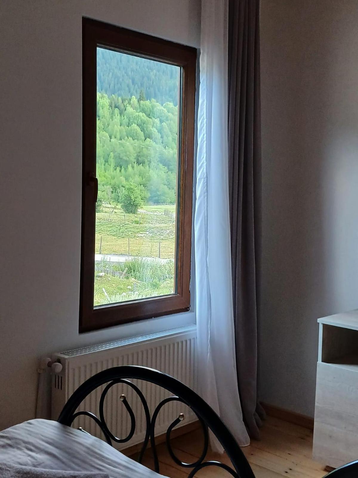 Cottage Qel Mestia Cameră foto